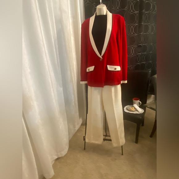 ST JOHN COLLECTION item incl the MARIE GRAY,red knit swsize 12 (Vtg) - Picture 1 of 13